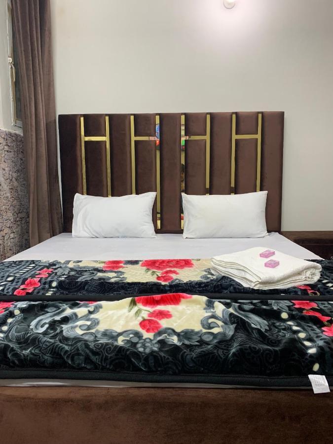 Eden Plus Executive Hotel Lahor Kültér fotó