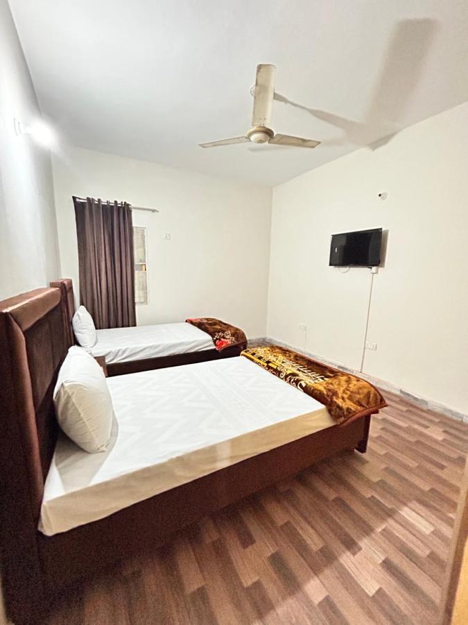 Eden Plus Executive Hotel Lahor Kültér fotó